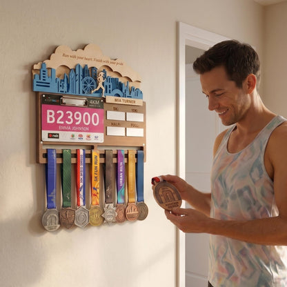 Chicago Runner Medal Hanger – Skyline Race Bib Display & PR Tracker