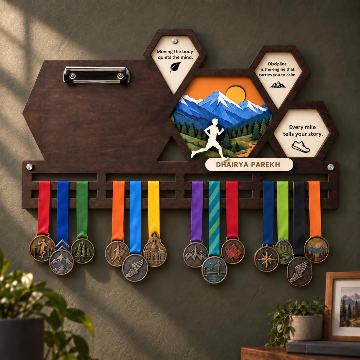 Hexagon race bib and medal holder – small medal and bib version